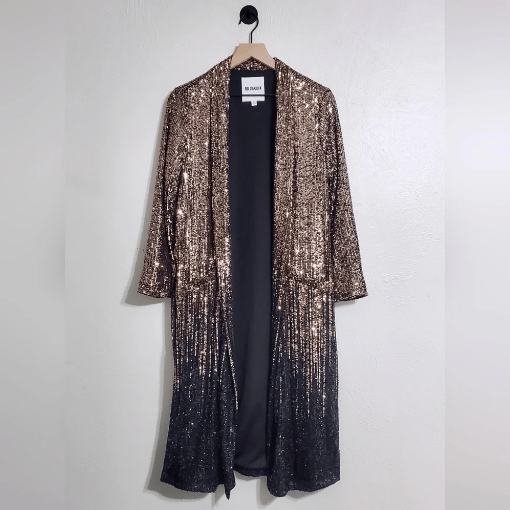 Dulcinea Sequined Duster Jacket in Rose Black Ombre - Picture 2 of 14